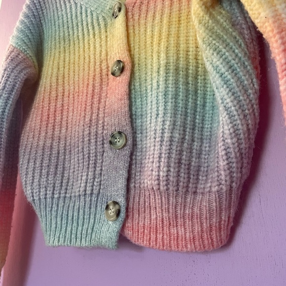 Colorful Women's Sweater - Picture 4 of 6